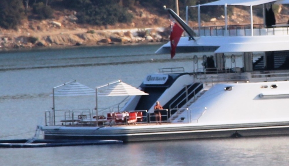 Dev yat marinaya sığmadı