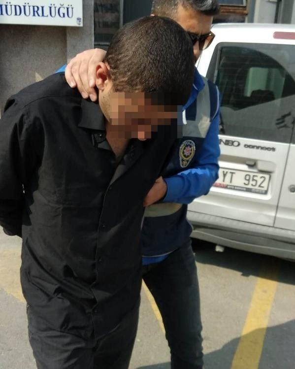 Doktorun boğazını kesen sanığa indirimsiz 20 yıl hapis