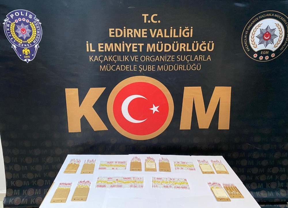 Edirne'de 6 milyon TL'lik kobra yılanı zehri ele geçirildi