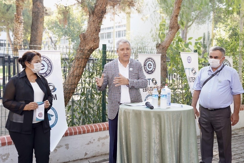 "Ege Üniversitesi Araştırma Odaklı Öğrenci Merkezi" törenle açıldı