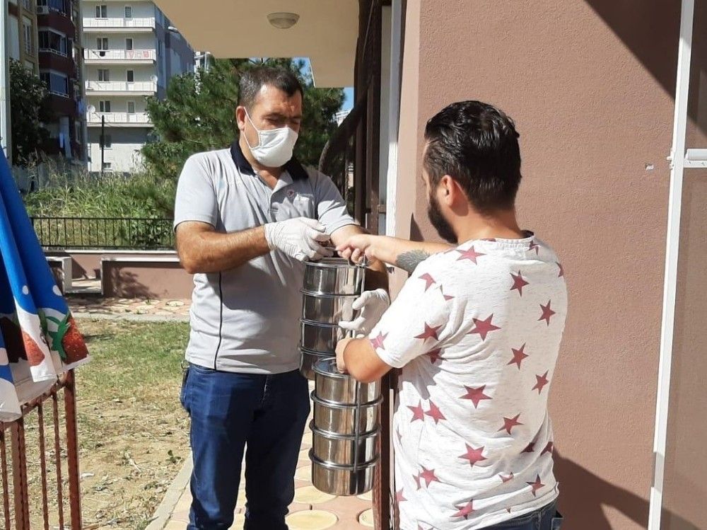 Her gün bin eve gönül sofrası kuruluyor