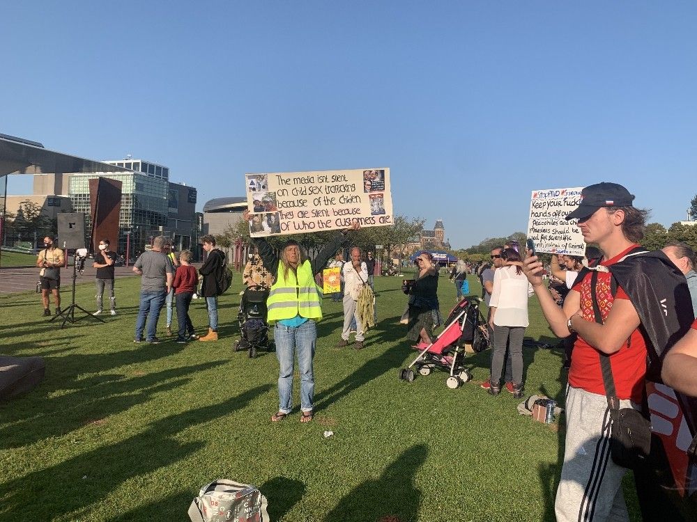Hollanda'da "pedofili" yanlısı siyasi parti infiale neden oldu