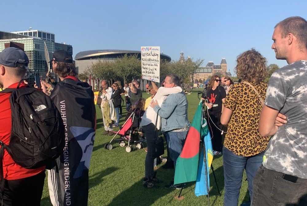 Hollanda'da "pedofili" yanlısı siyasi parti infiale neden oldu
