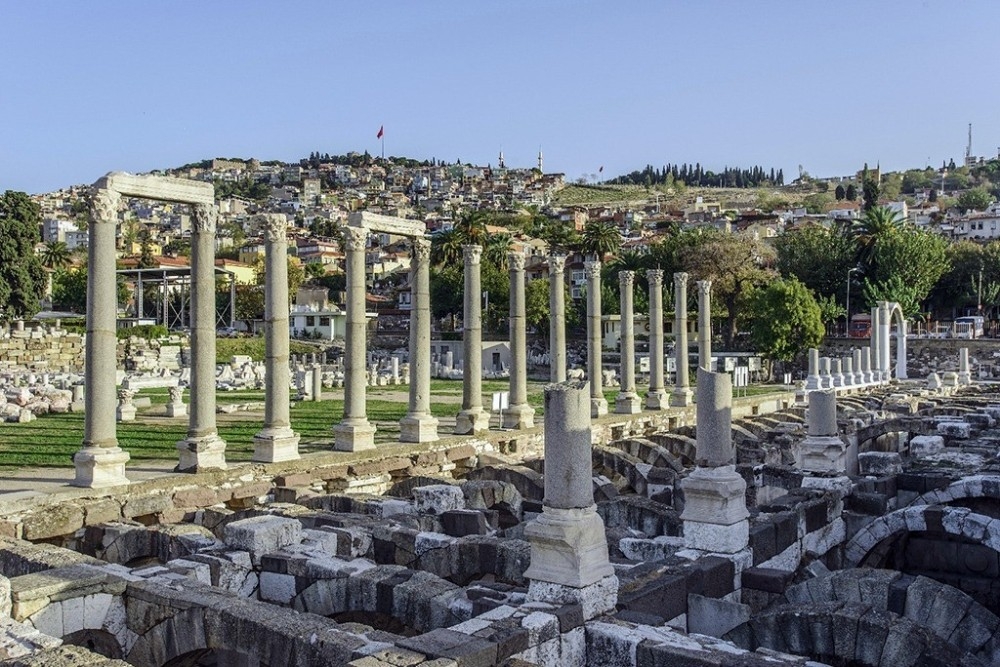 İzmir Büyükşehir, tarihe sponsor olmaya devam ediyor