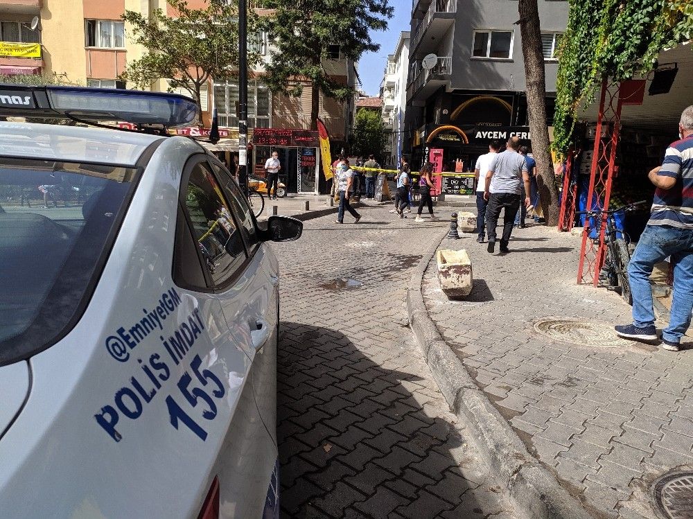 İzmir'de silahlı kavga: 1 ağır yaralı