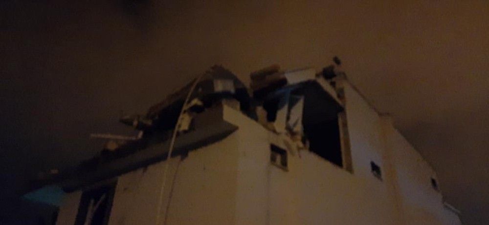 İzmir'de tüp bomba gibi patladı