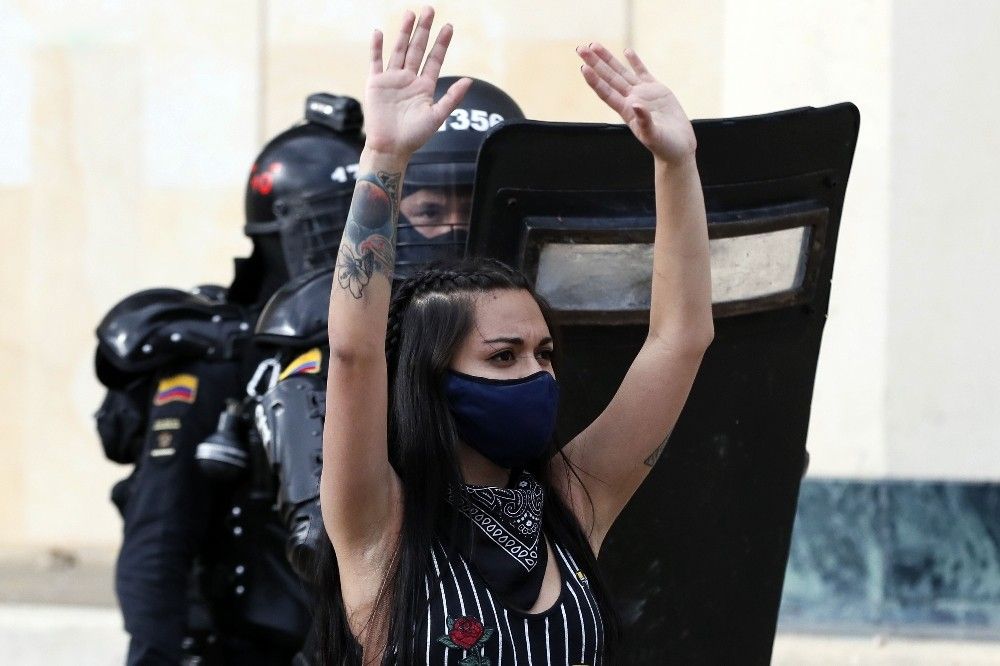 Kolombiya'da polis şiddetine karşı protestolar sürüyor
