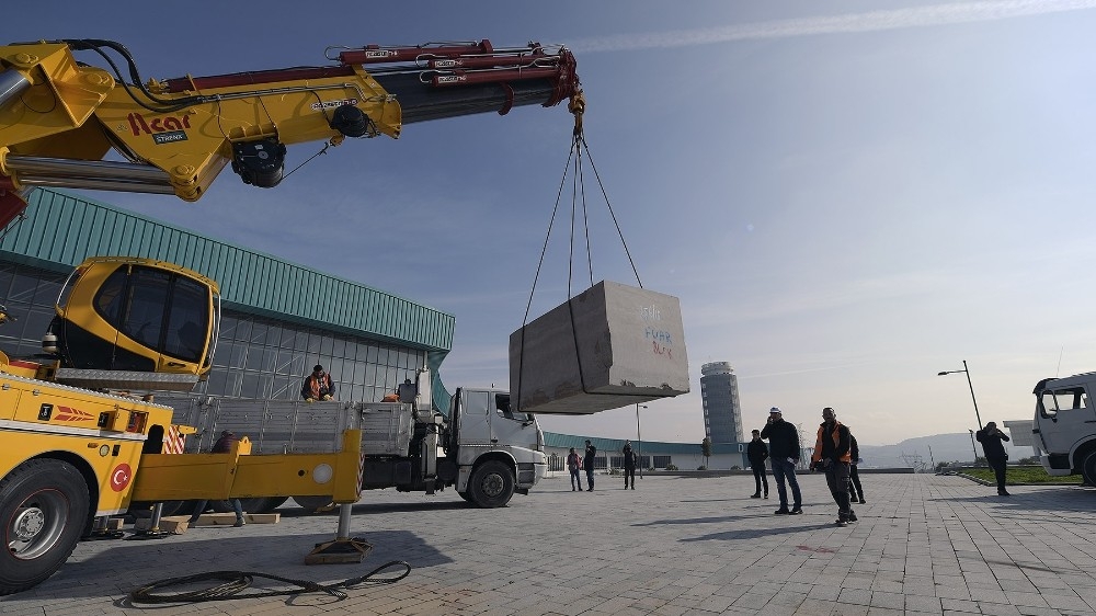 Korona, 2020 hedeflerini saptırdı
