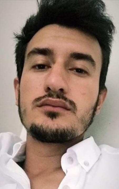 Kuşadası'nda bir genç ağaçta asılı bulundu
