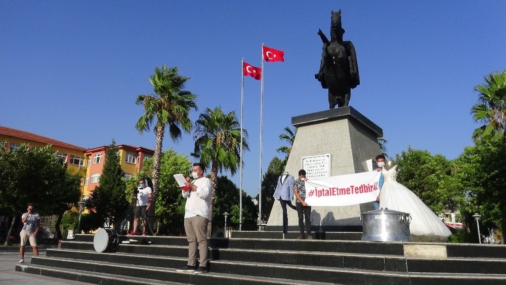 Milas'ta düğüncülerden eylem