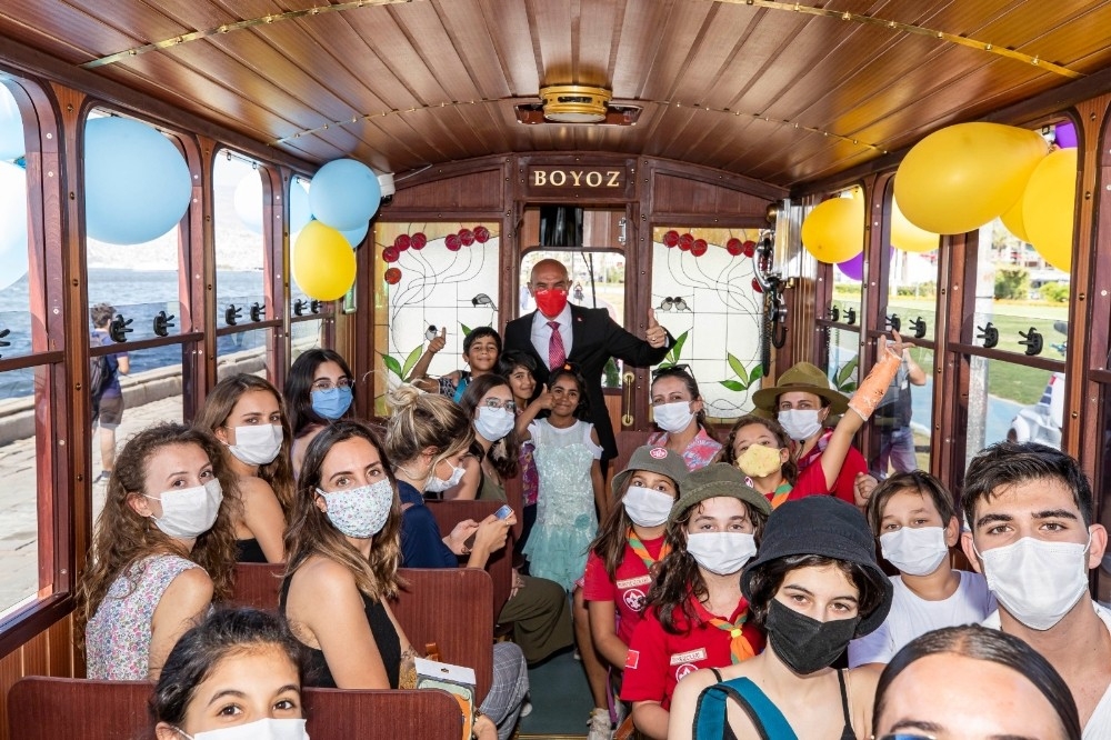 Nostaljik tramvay seferlerine başladı