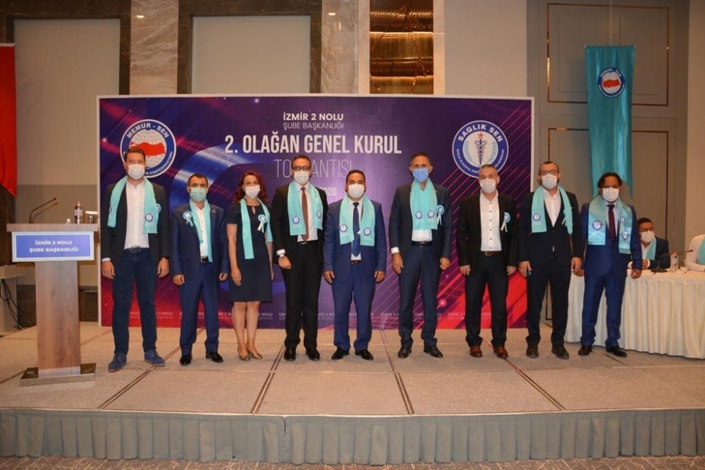 Sağlık-Sen'de Ekrem Özdemir güven tazeledi