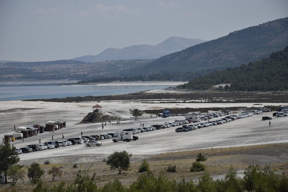 Salda Gölü'nün Beyaz Adalar bölgesine girilmeyecek
