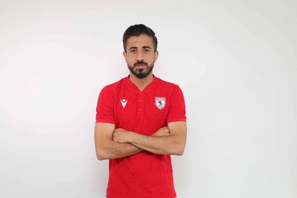 Samsunspor'da 2 oyuncu kiralık gönderiliyor