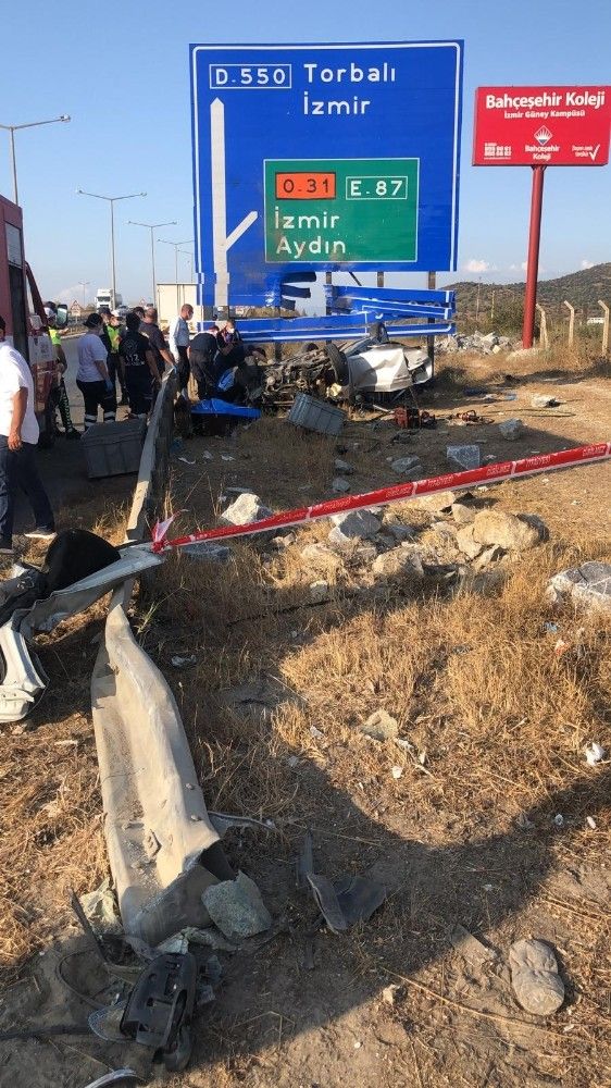 Selçuk'ta feci kaza: 1 ölü, 1 yaralı