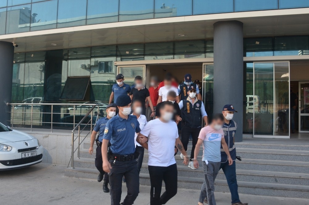 Sertifikalı Jigolo operasyonu: 15 gözaltı