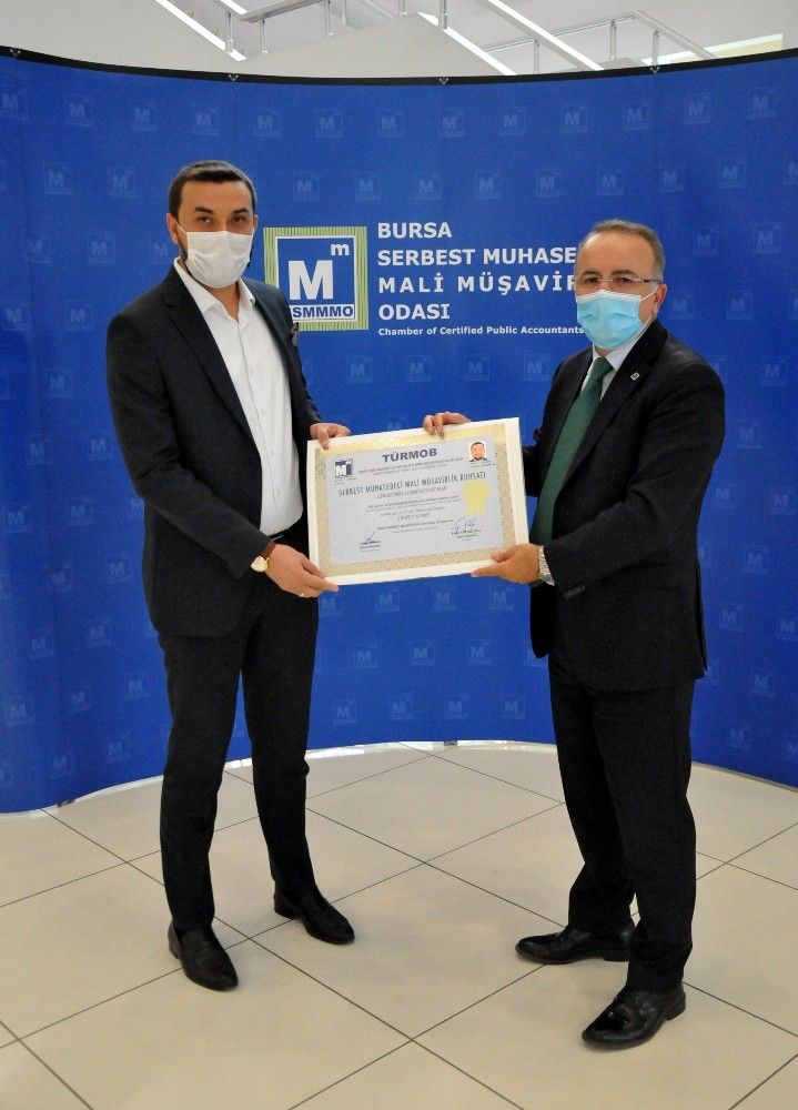 Sosyal mesafeli ruhsat töreni