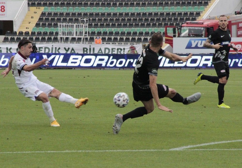 Süper Lig: Yukatel Denizlispor: 0 - Trabzonspor: 0