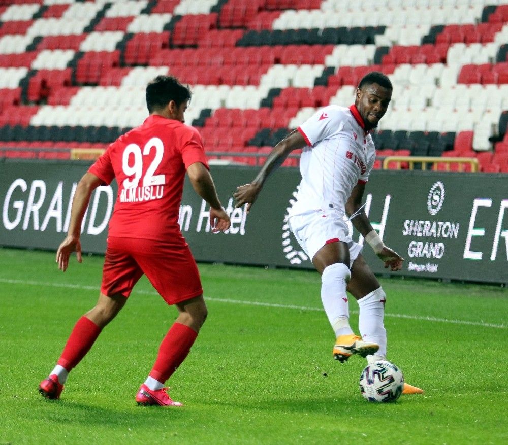 TFF 1. Lig: Samsunspor: 3 - Ümraniyespor: 0