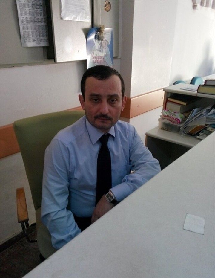 Bir doktor korona virüse yenik düştü