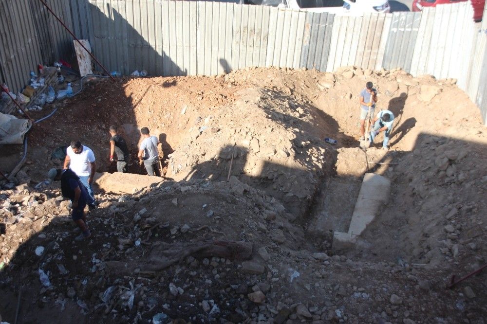 'Bodrum'dan tarih fışkırdı, milyonluk inşaat durdu