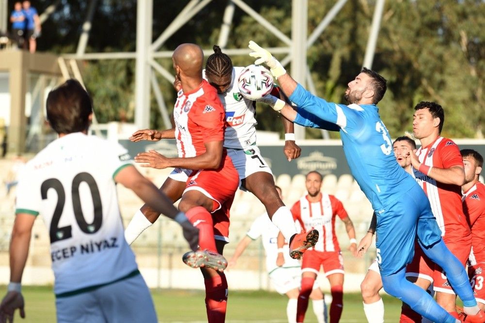 Denizlispor, Gençlerbirliği'nin provasını yaptı
