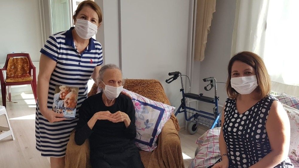 Gaziemir'de 'unutanlar' unutulmuyor