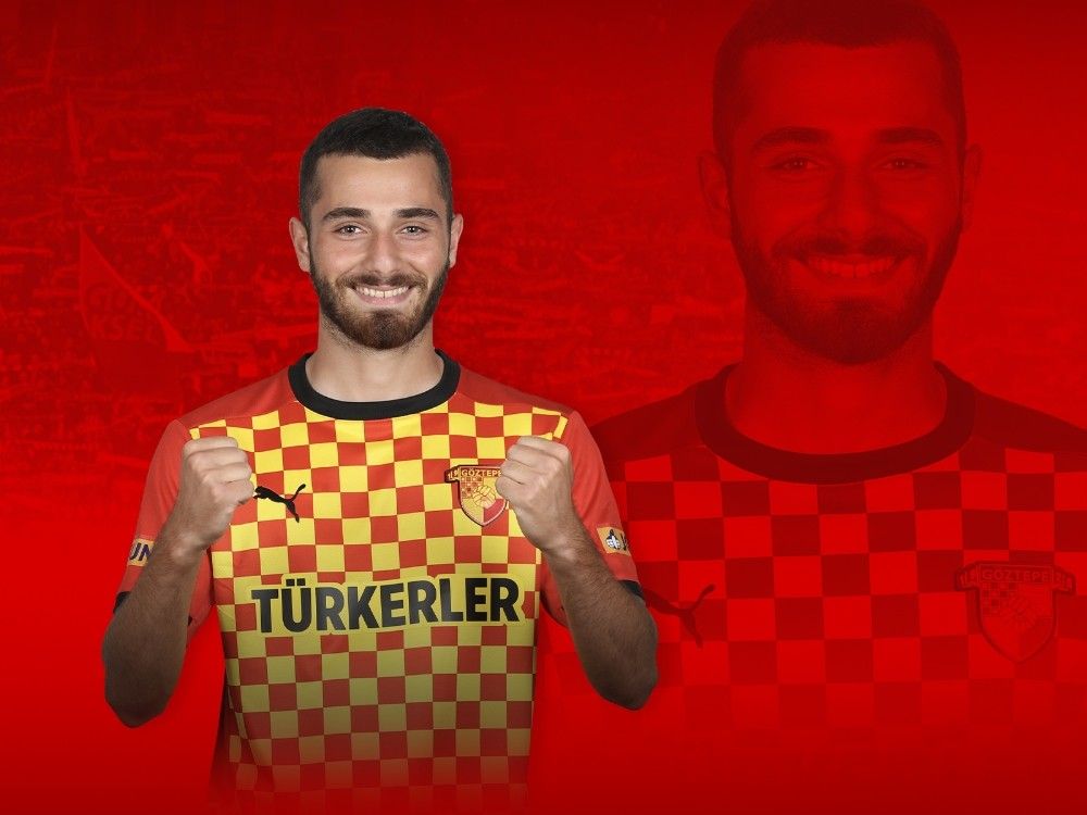 Göztepe'de 3 genç profesyonel oldu