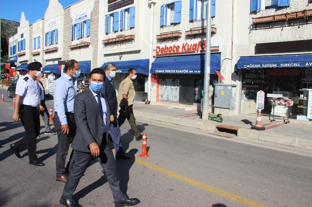 Haritaya bakan Bodrum'a geliyor