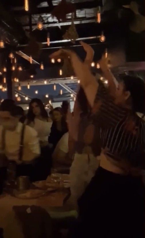 İstanbul'un göbeğindeki ünlü işletmede korona partisi