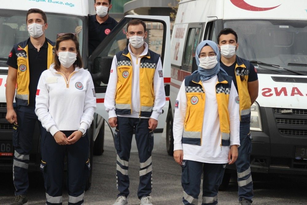 Kadın ambulans şoför adaylarına zorlu eğitim