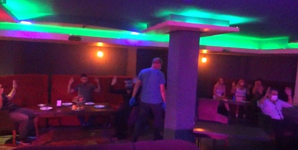 Korona virüsü hiçe saydılar, 79 bin 500 lira ceza yediler
