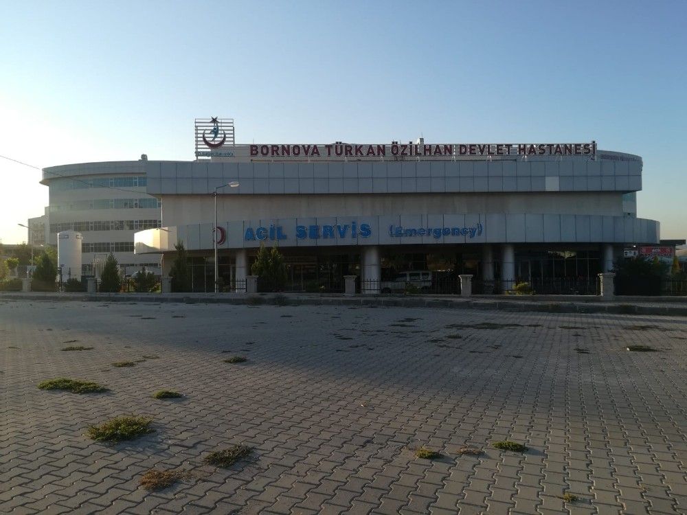 İzmir'de 'Maske takın' uyarısı yapan doktora bıçaklı saldırı