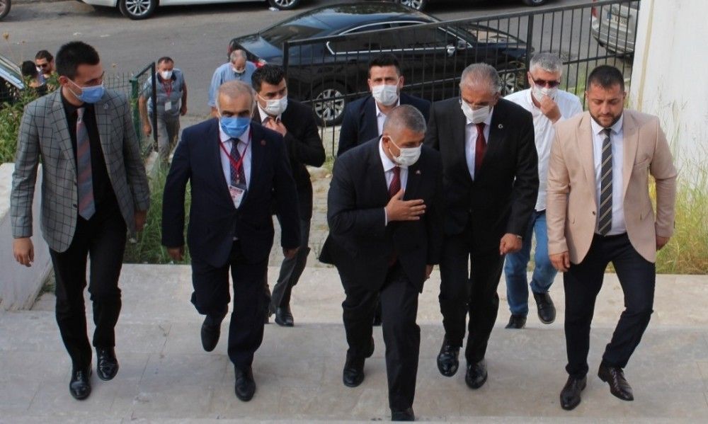 MHP İzmir İl Kongresi'nde geri sayım