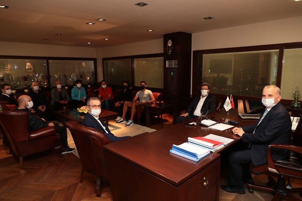 Milli atletler, 2021 Tokyo Olimpiyatları'na Denizli'de hazırlanıyor