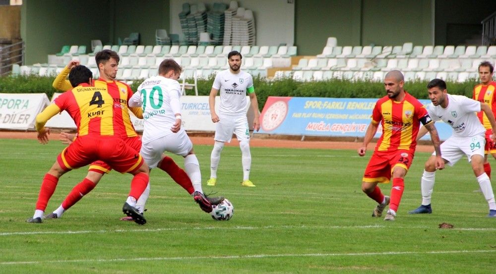 Muğlaspor penaltılarda turladı