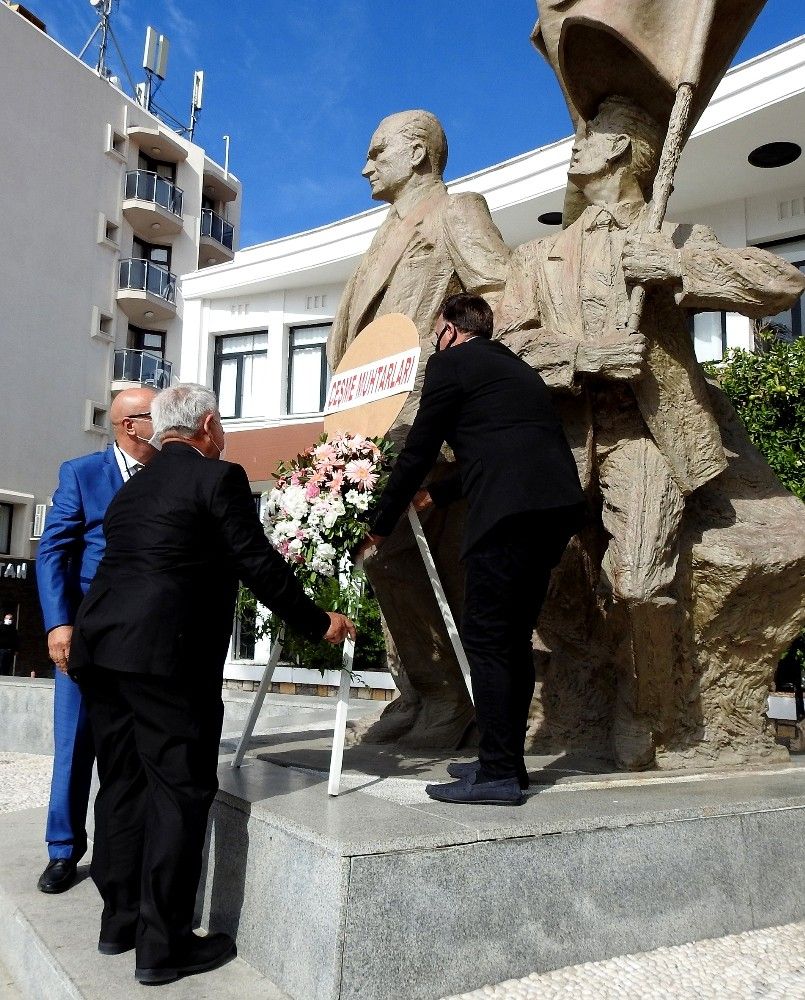 Muhtarlar Günü Çeşme'de kutlandı