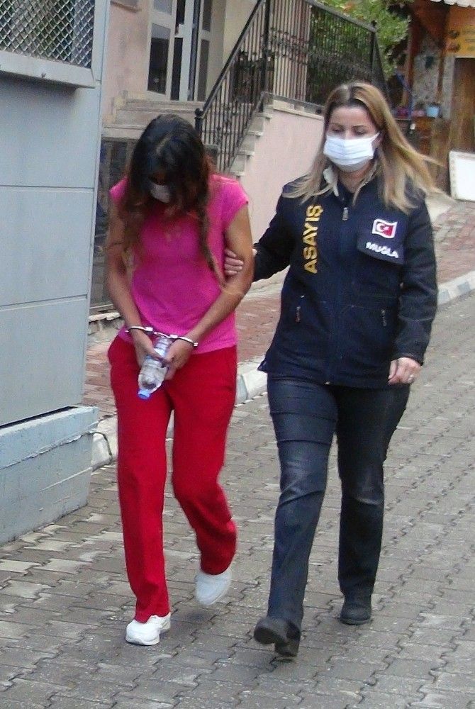 Ölü bulunan bebeğin annesi tutuklandı