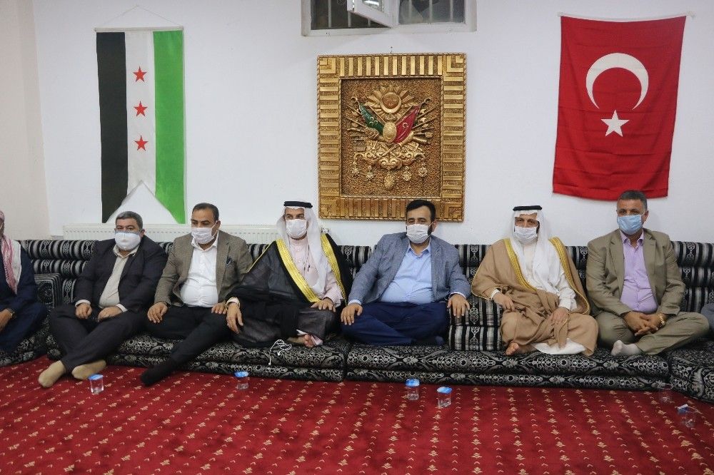 Suriyeli aşiretlerden terör örgütü YPGPKK ve Ermenistan'a tepki