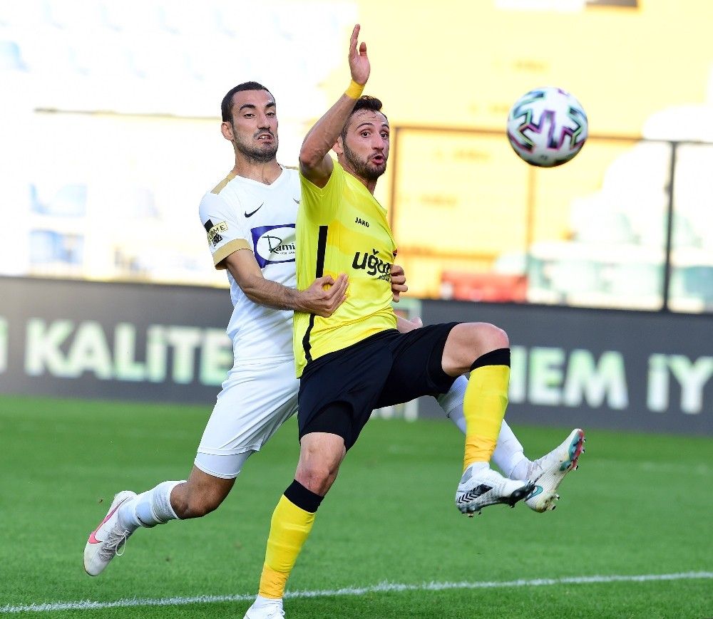 TFF 1. Lig: İstanbulspor: 2 - Akhisarspor: 2