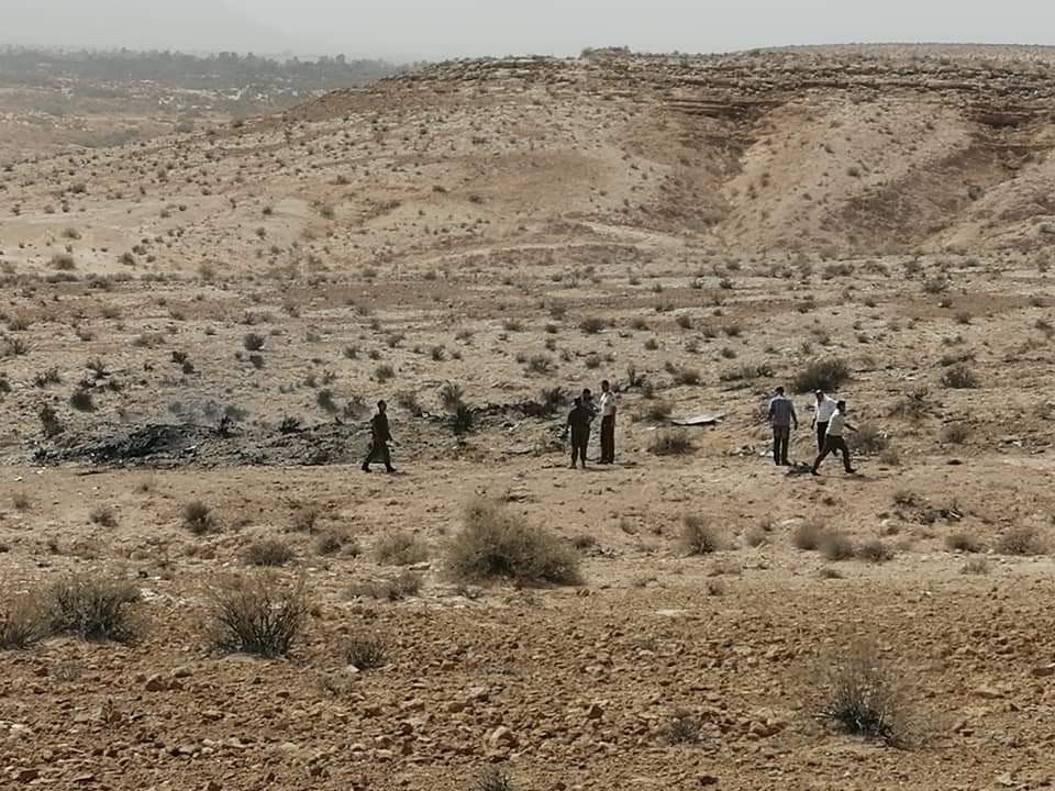Tunus ordusuna ait F-5 tipi bir savaş uçağı düştü