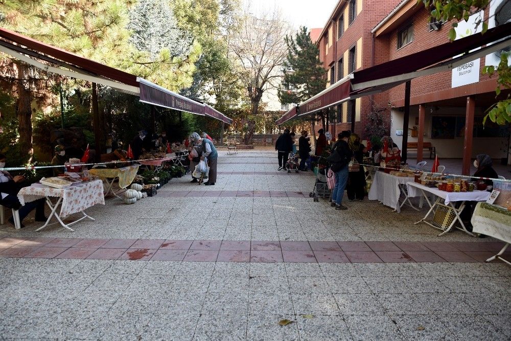 Üretici kadınların Cumhuriyet sevinci