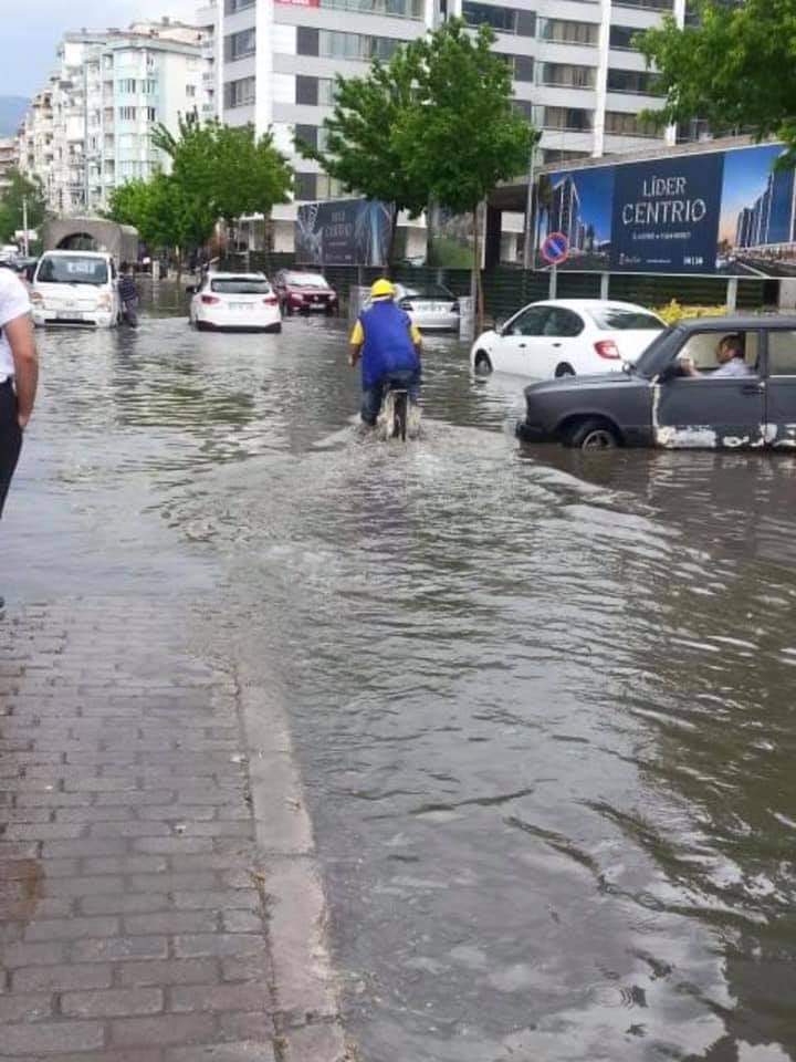 Burada hangi milletvekillerinin binası var?