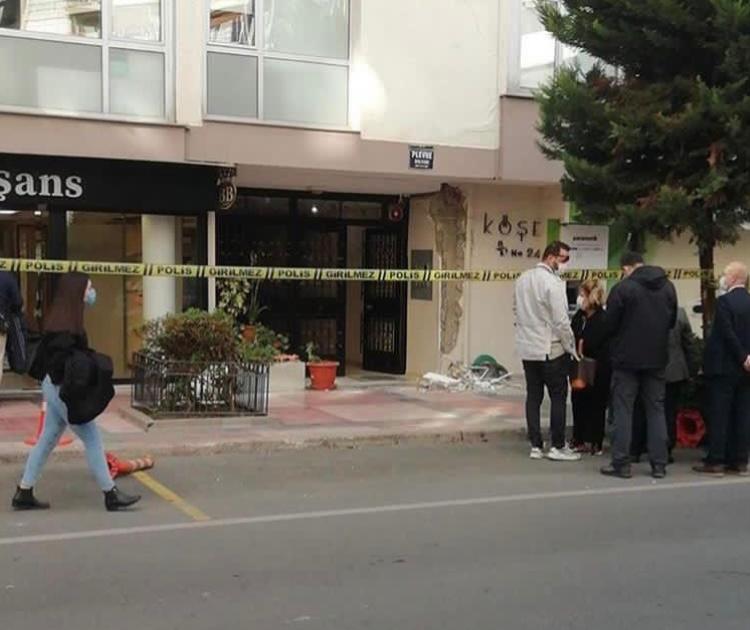 Merhum başkanın apartmanı hasar gördü