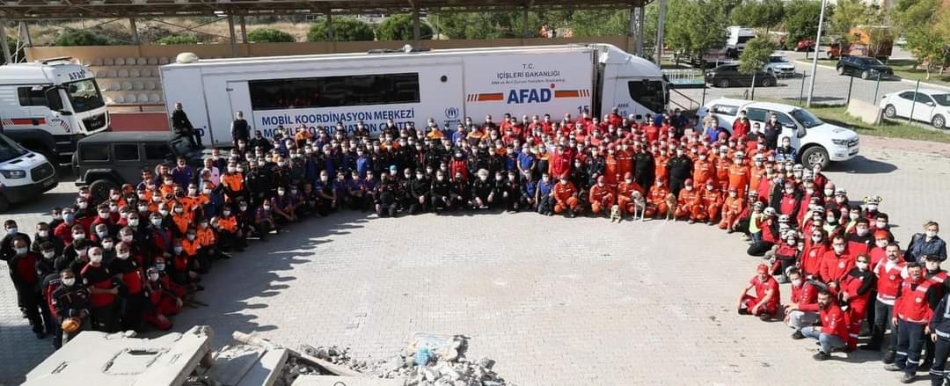 Adsız kahramamlar veda etti