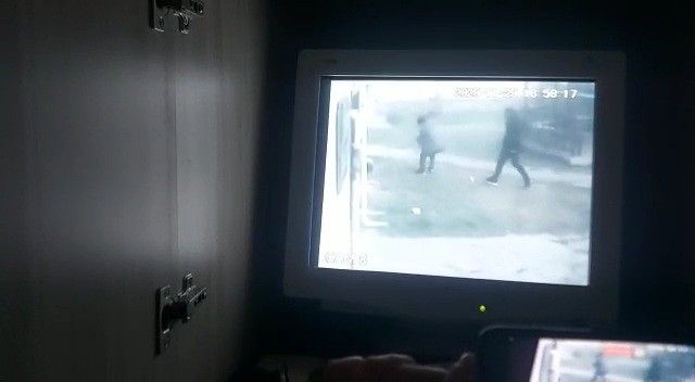 2. kattan düşen bebek ölümden döndü