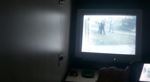 2. kattan düşen bebek ölümden döndü