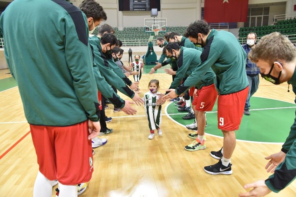 Ayda antrenmana konuk oldu