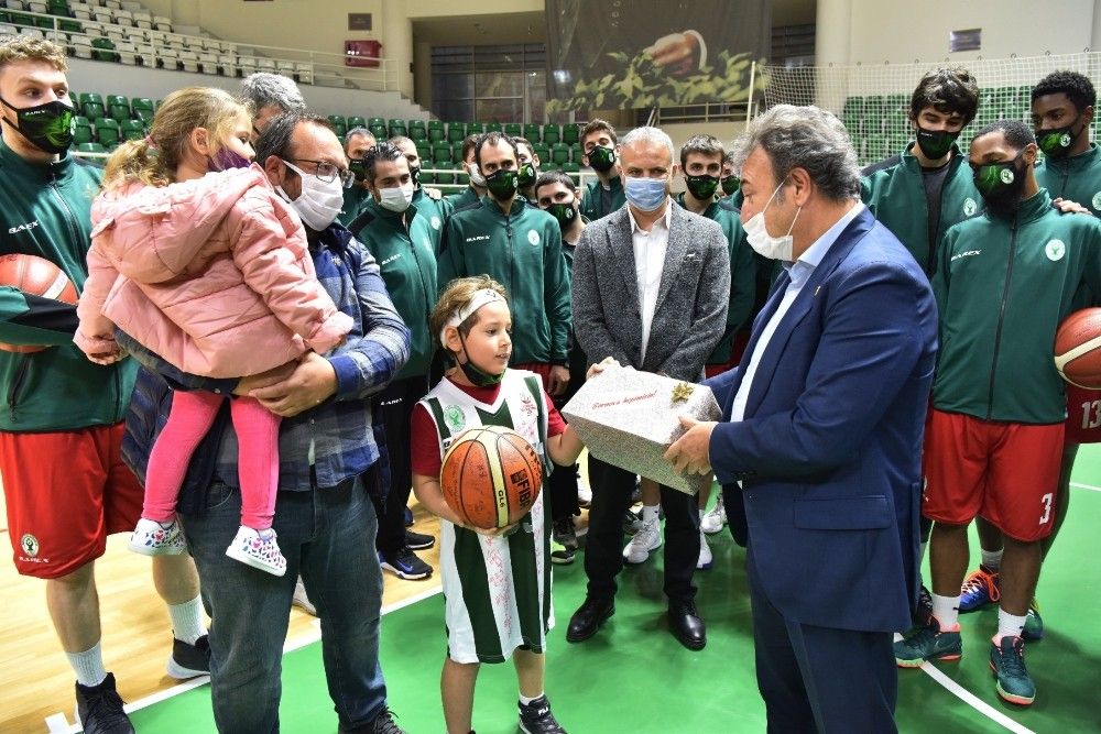 Ayda antrenmana konuk oldu