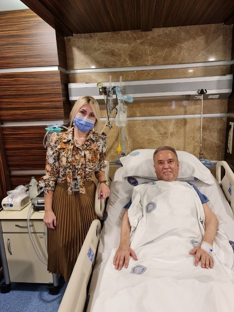 Başkan Böcek, hastanede ilk kez görüntülendi